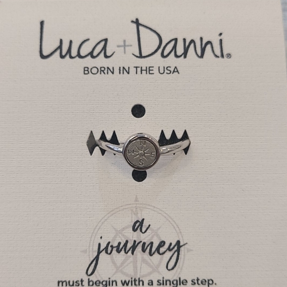 Silver Compass Ring - Picture 1 of 3
